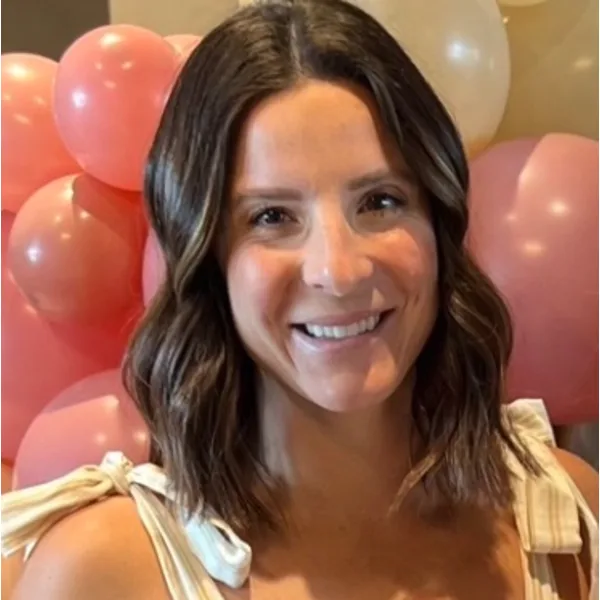 Natasha C., Motto Yoga
